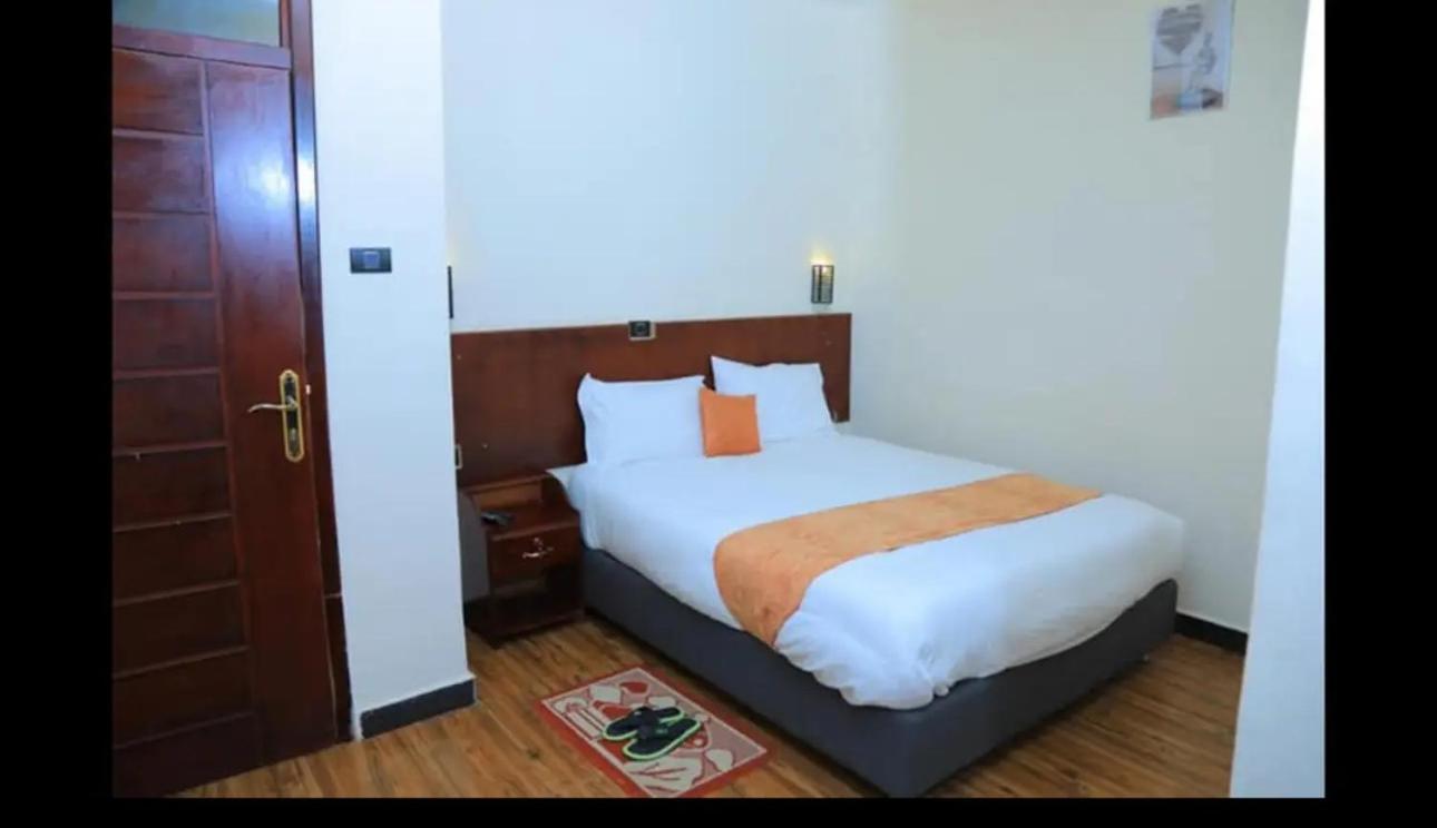 Obelisk Hotel Axum Āksum Exteriör bild